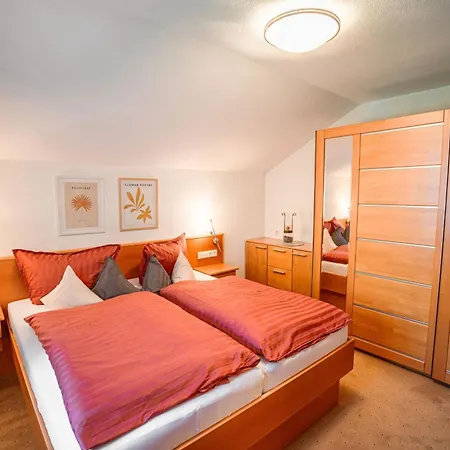 Sonnenbichl Apartment Schattwald